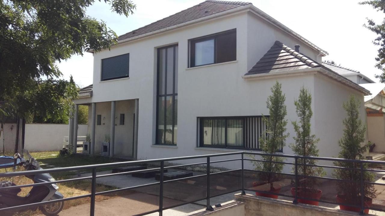 Holidays In Paris Loft Design & Atypique Avec Jardin Lägenhet Massy  Exteriör bild
